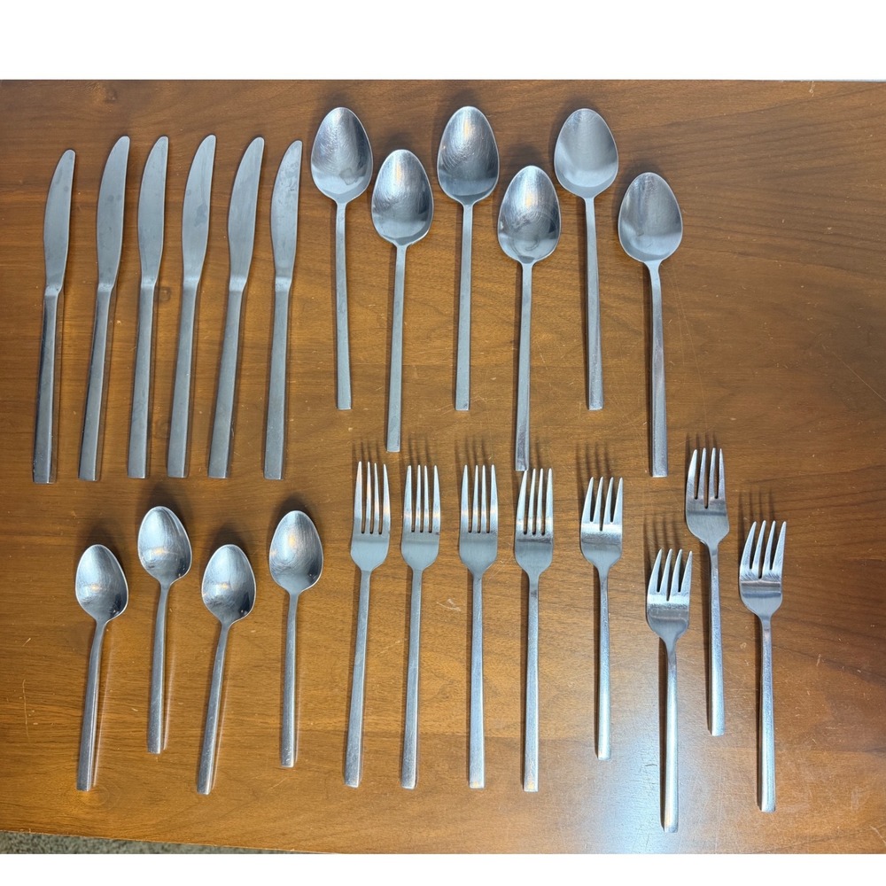 Cambridge Emerge Stainless Silverware Knife Spoon Fork Flatware 24 pc